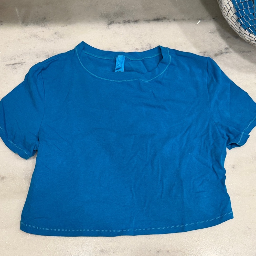 SKIMS Women's Cropped Crewneck Tee - Blue